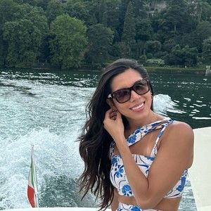 Meet your Posher, Marie